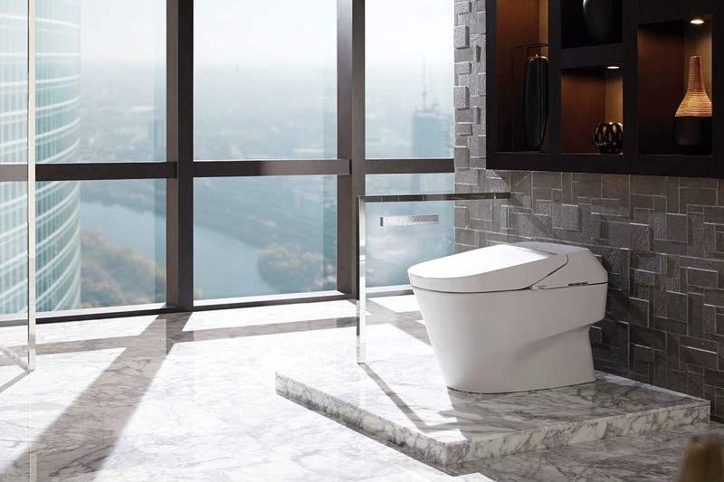 TOTO NEOREST 700H Toilet Review